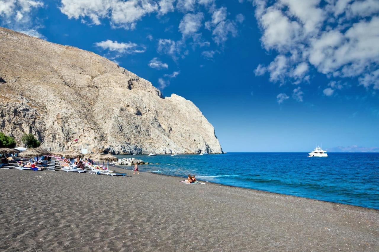Santorini Seaside Retreat - Flora'S Summer Escape Perísza Kültér fotó