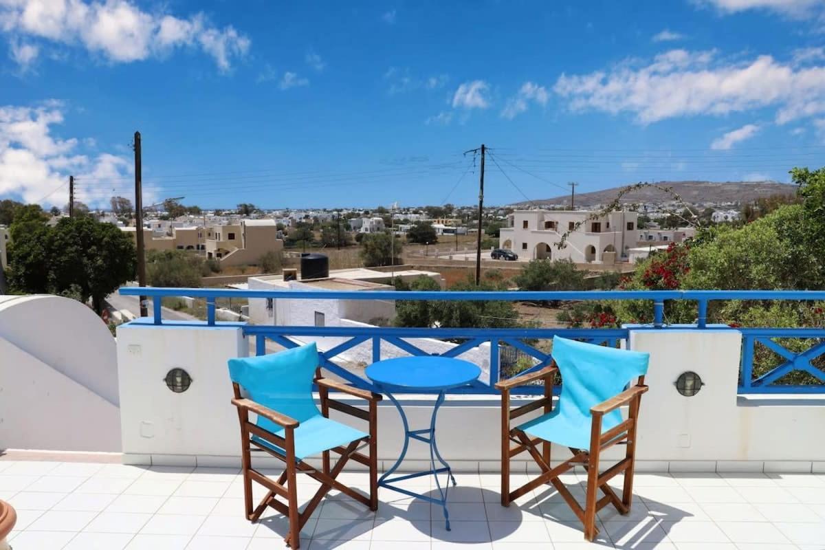 Santorini Seaside Retreat - Flora'S Summer Escape Perísza Kültér fotó