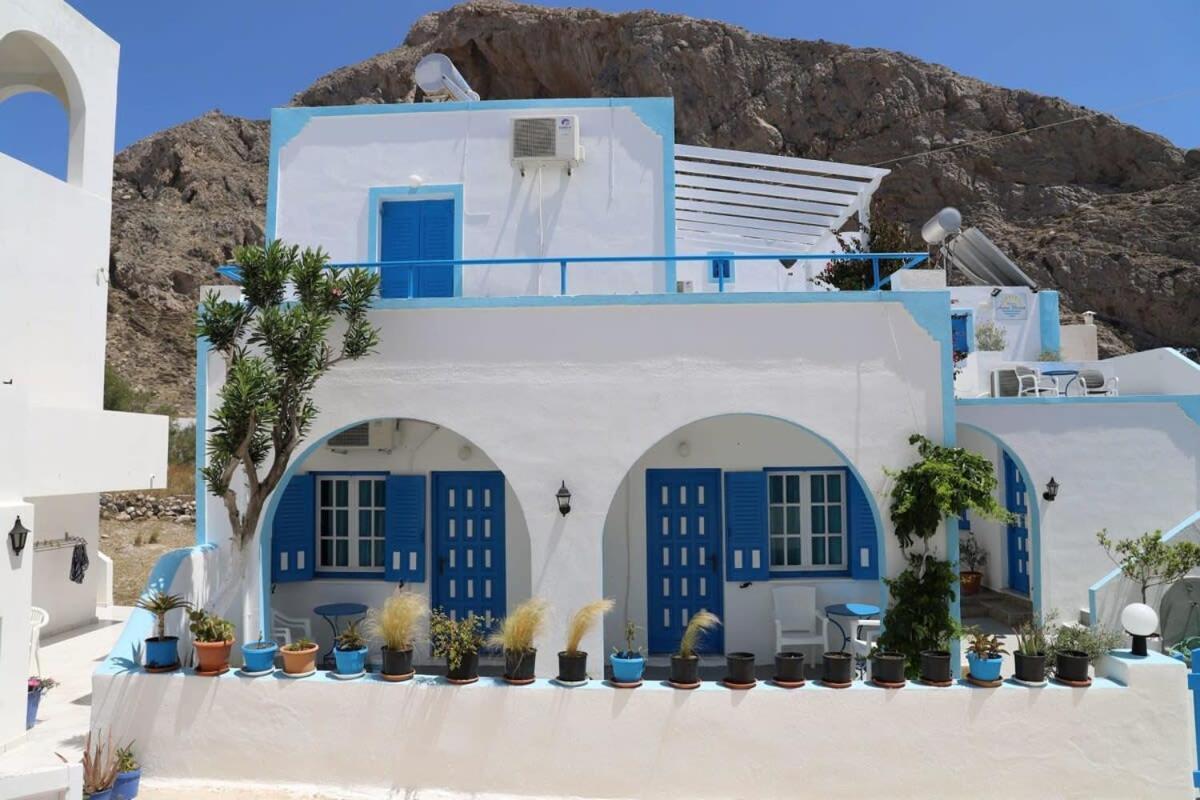 Santorini Seaside Retreat - Flora'S Summer Escape Perísza Kültér fotó
