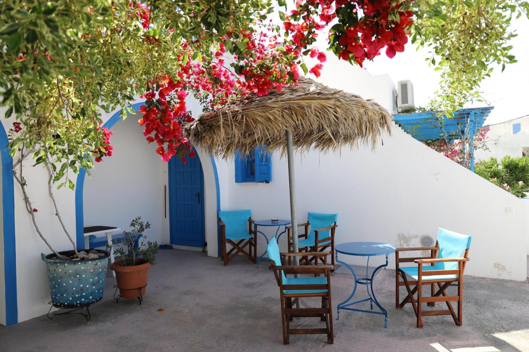 Santorini Seaside Retreat - Flora'S Summer Escape Perísza Kültér fotó