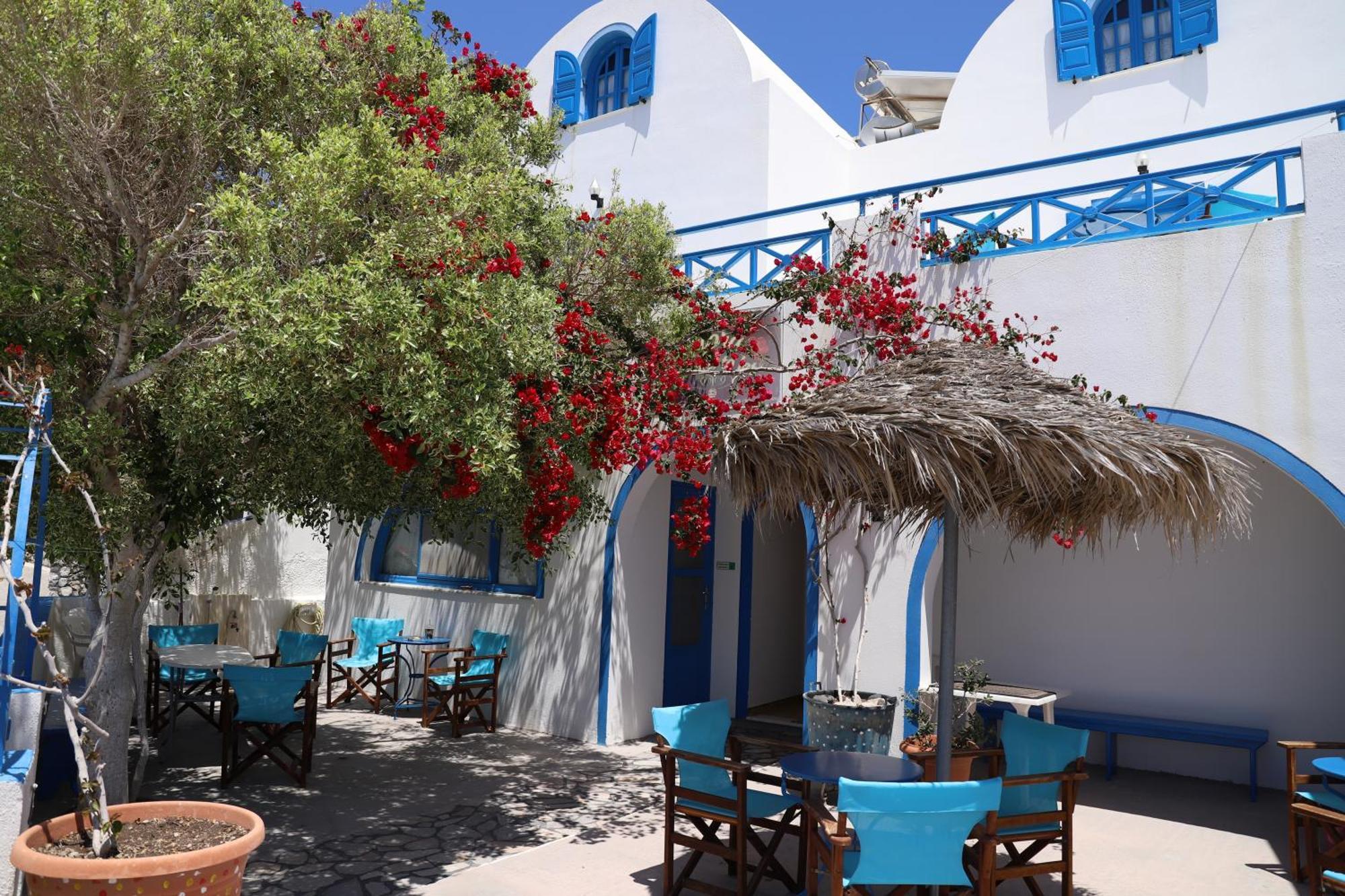 Santorini Seaside Retreat - Flora'S Summer Escape Perísza Kültér fotó