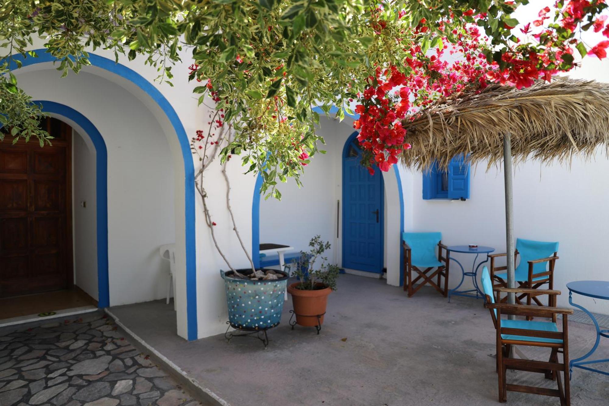 Santorini Seaside Retreat - Flora'S Summer Escape Perísza Kültér fotó